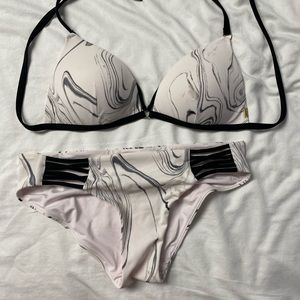 victoria’s secret swimsuit